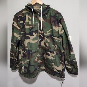 Forever 21 Women's Green Camo Utility Hooded Jacket, Full Zip, Pockets, Size 1X
